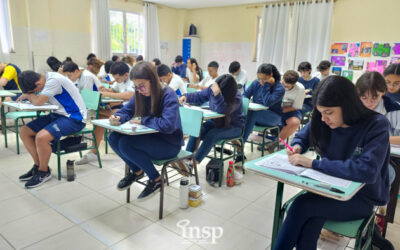 Nossos estudantes da 3ª série do INSP Vest estão se preparando com afinco para o ENEM