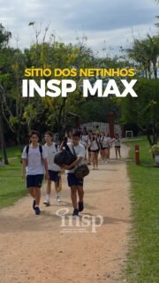 Um dia para celebrar e se conectar!
Encerrando mais um capítulo do ano letivo, os estudantes do 8º e do 9º ano viveram uma experiência inesquecível no passeio recreativo ao @sitiodosnetinhos, em Itaguaí.
Foi um dia cheio de alegria, atividades ao ar livre, integração e muitos momentos especiais entre alunos, professores e gestores. 🏞✨
No INSP, acreditamos que vivências como essa fortalecem vínculos, estimulam a autonomia e ampliam a formação socioemocional dos nossos alunos. 💙💪
Mais do que um passeio, um dia para celebrar conquistas e criar memórias que ficam pra sempre.
#PasseioINSP #FormaçãoIntegral #INSPJúnior #8ano #9ano #UmDiaParaCelebrarESeConectar