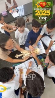 #Retrospectiva2025 🔬 Aprender na prática faz toda a diferença!
Os alunos do 3º ano participaram de uma aula especial no laboratório de Ciências, onde observaram um exemplar de esqueleto humano, com foco no crânio e na coluna vertebral.
A atividade marcou o início do estudo sobre os animais vertebrados, proporcionando uma vivência concreta e visual para reforçar o conteúdo do livro.
✨ No INSP, o conhecimento ganha vida e sentido!
#LaboratórioDeCiências #EnsinoFundamental #AprendizagemAtiva #AnimaisVertebrados #INSPJacarepaguá #EducaçãoQueTransforma