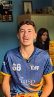 Páscoa é tempo de partilha! 🍫💙

A Pastoral lançou a Ação Solidária de Páscoa e participar é super fácil. Olha só como você pode ajudar a levar um pouco mais de alegria para o dia de muitas crianças:

✅ O que doar? Caixas de bombom.
✅ Onde doar? Na Coordenação do seu segmento ou diretamente aqui na Pastoral.

Vamos juntos fazer uma Páscoa mais doce para quem realmente precisa. Cada caixa conta para transformar o dia de alguém!✨

Vem com a gente nessa? Participe!

#AçãoSolidária #Páscoa #PastoralEscolar #Doação #INSP Solidariedade