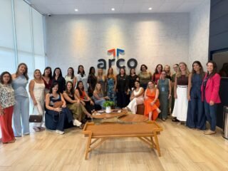 De 14 a 17 de abril, os gestores da Rede Piedade estão em Fortaleza/CE participando da Jornada SAS Educação. A programação segue a todo vapor, com visitas a escolas e imersões pedagógicas junto à equipe da Arco Educação, fortalecendo práticas, ampliando olhares e gerando conexões que fazem a diferença na nossa missão educacional. 📚💡

#formacao #sas #educacao