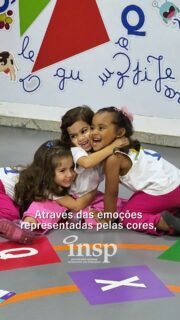 🌈❤️ Descobrir, sentir e aprender também faz parte da infância.

Os pequenos do Maternal 1 viveram uma experiência repleta de cores, afeto e descobertas, explorando as emoções por meio de vivências sensoriais e interações cheias de significado.

Ao reconhecer e expressar sentimentos desde cedo, as crianças desenvolvem a comunicação, fortalecem os vínculos afetivos e aprendem, pouco a pouco, a cuidar de si e do outro com mais empatia e acolhimento.

Porque no INSP Kids, cada emoção é uma oportunidade de aprendizagem, e o amor é presença constante em cada descoberta. ✨💙

#INSPKids #EducaçãoInfantil #EducaçãoSocioemocional #PrimeiraInfância #AprenderComAfeto