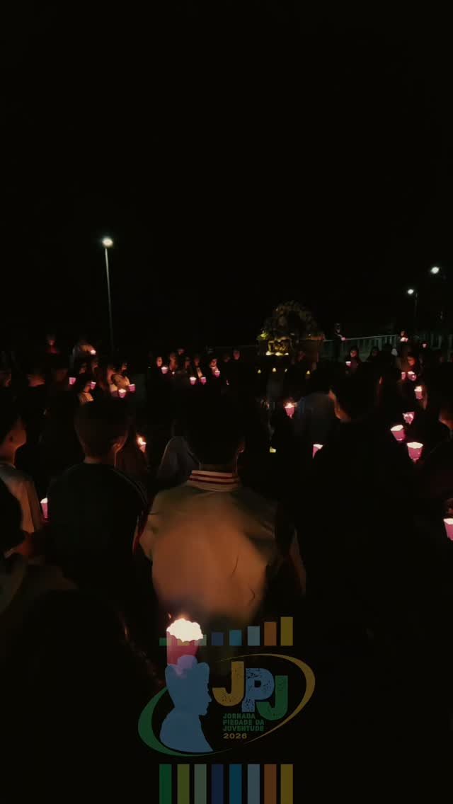 ✨ JPJ 2026 começou! 💙🙏

E a nossa Jornada Piedade da Juventude já começou de um jeito muito especial: com o Terço Luminoso! 🕯️🌹

Ao redor da imagem de Nossa Senhora da Piedade, nossos jovens se reuniram em oração, iluminando a noite com a fé e a esperança que nos unem. Em cada vela acesa, uma intenção; em cada Ave-Maria, um pedido; em cada canto, a certeza de que Maria caminha conosco. 💙

Foram contemplados os cinco Mistérios Luminosos, conduzidos em uma noite marcada pela oração, pela música e pela união de toda a juventude da Rede Piedade de Educação.

E a música ficou por conta dos alunos do INSP Jacarepaguá, que ajudaram a tornar esse momento ainda mais bonito e cheio de significado. 🎶✨

Que essa luz que acendemos hoje continue brilhando durante toda a JPJ 2026! 🌟

Maria, Mãe da Piedade, rogai por nós e por todos os jovens da nossa Rede! 🙏💙

#JPJ2026 #JornadaPiedadeDaJuventude #RedePiedadeDeEducação #NossaSenhoraDaPiedade #TerçoLuminoso
