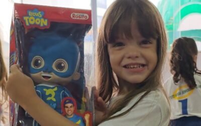 Brinquedos novos, mundos novos para explorar!