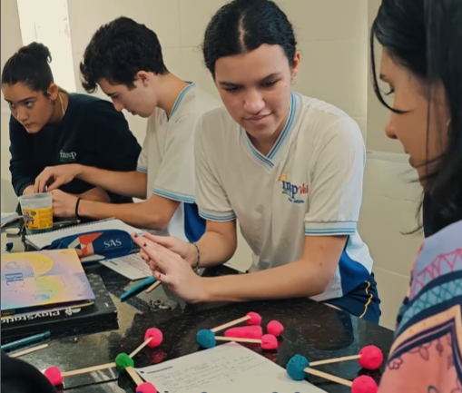 🧪 Aplicando a teoria na prática