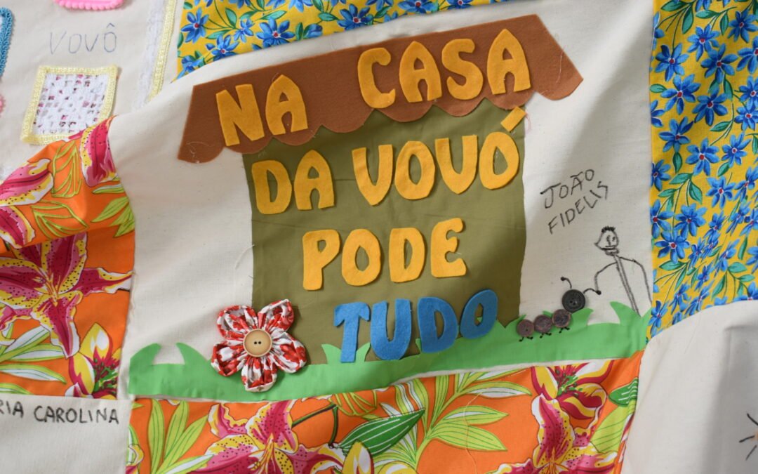 🧵💙 Memórias que aquecem, costurando amor com nossos avós!