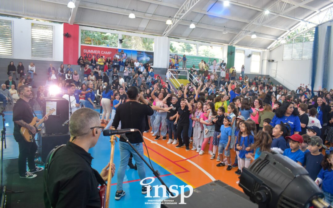 🎬💙 Avós de Cinema: uma homenagem em cartaz!