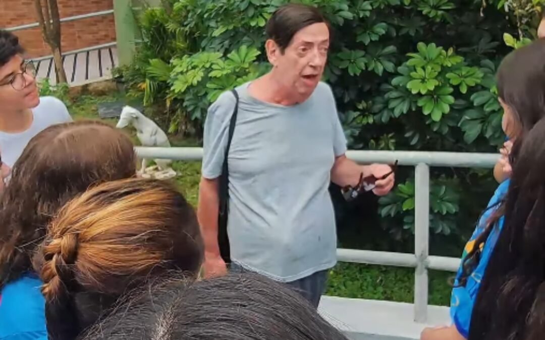 Ação Teen: Um Encontro com a Arte e a Generosidade 🎭❤️