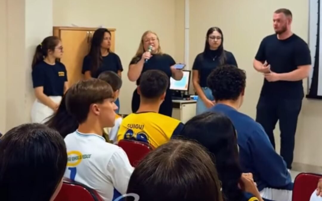 Bom filho à casa torna!