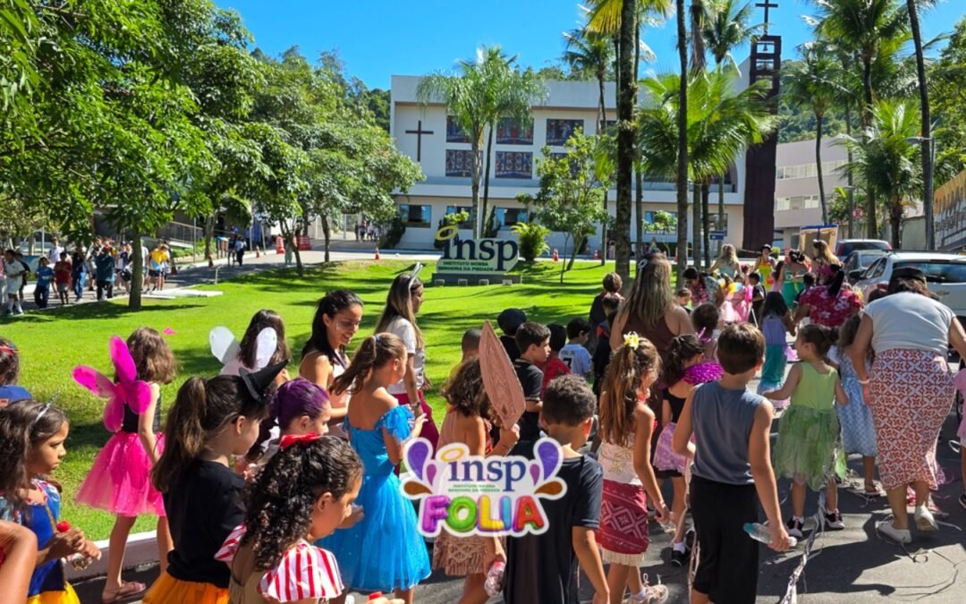 O Bailinho de Carnaval do INSP foi pura alegria! 🎉🥳