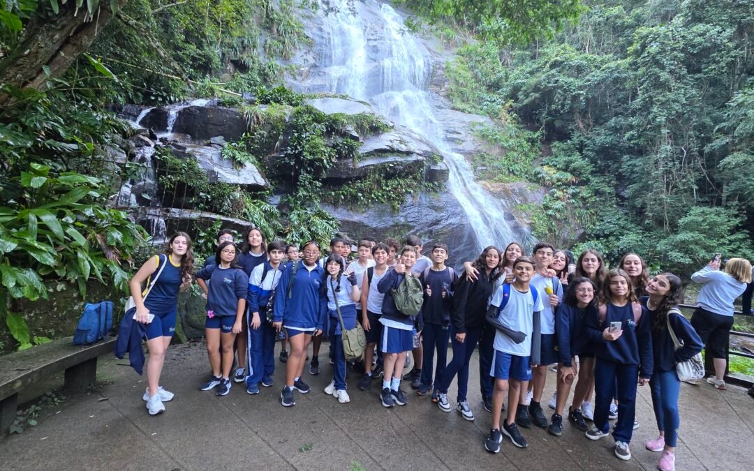 🌿🥾 Aprender também é explorar, observar e viver novas experiências.