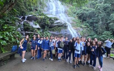🌿🥾 Aprender também é explorar, observar e viver novas experiências.