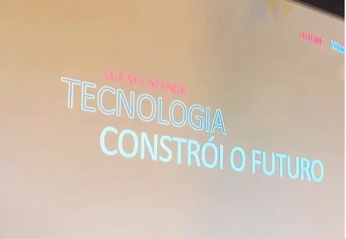 🚀💡 Tecnologia, inovação e experiências que conectam os estudantes ao futuro!